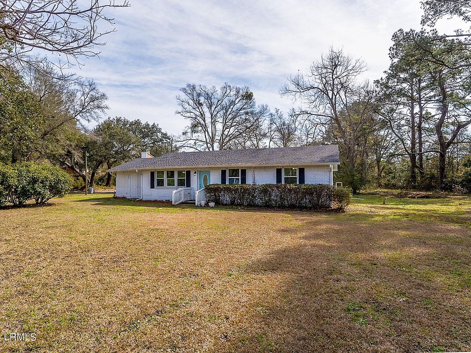 1262 Sea Island Pkwy, Saint Helena Island, SC 29920 Zillow
