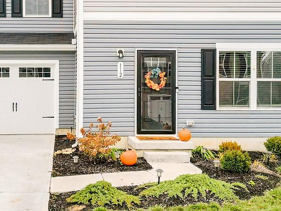 2nd image of 112 Sunrise Ln