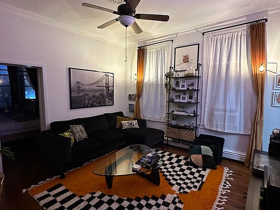 3rd image of 106 Bowers St #1