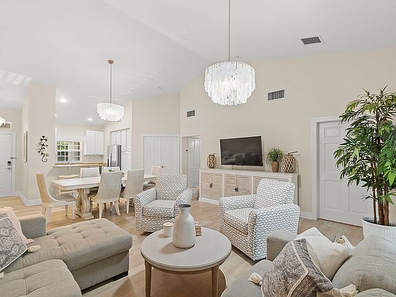 3rd image of 4360 Doubles Alley Dr Unit 201