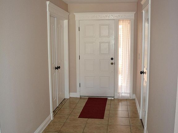 2nd image of 3414 E Emelita Ave