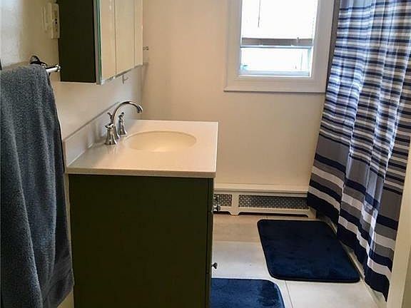 4th image of 60 W Catherine St #2