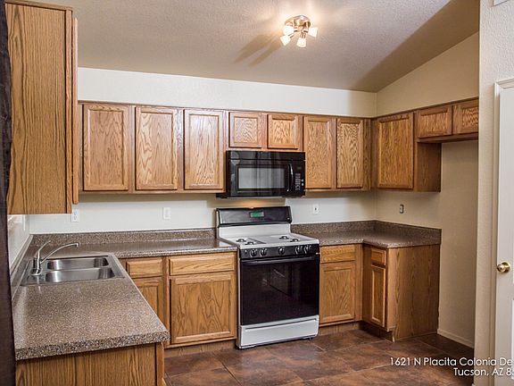 4th image of 1621 N Placita Colonia De Oro