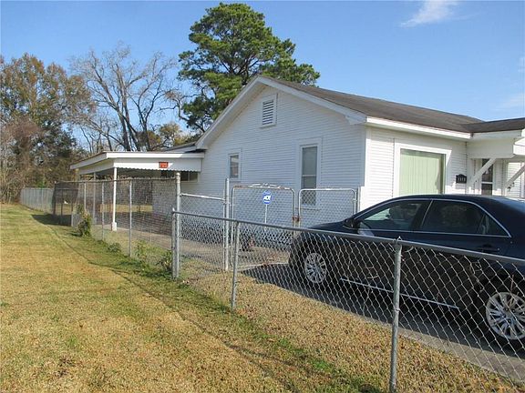 5th image of 1619 Winterhalter St