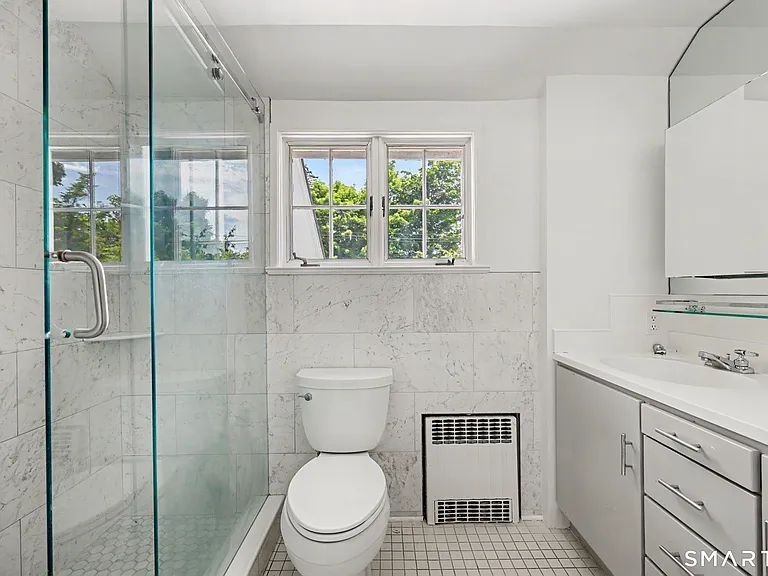88 Orchard St — Photo 23