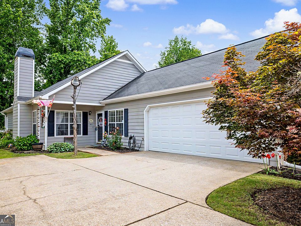 1st image of 195 Woodgate Dr