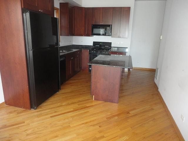 1st image of 2549 N Southport Ave