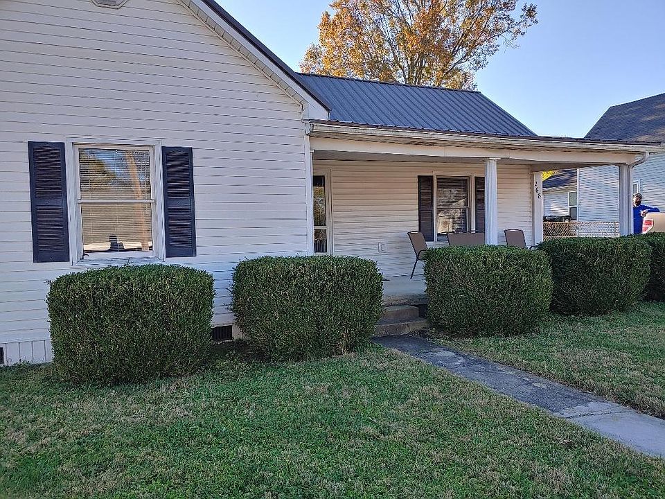 1st image of 268 Douglas Ave