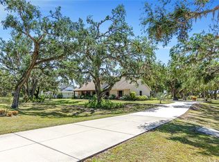 7407 91st St E, Palmetto, FL 34221