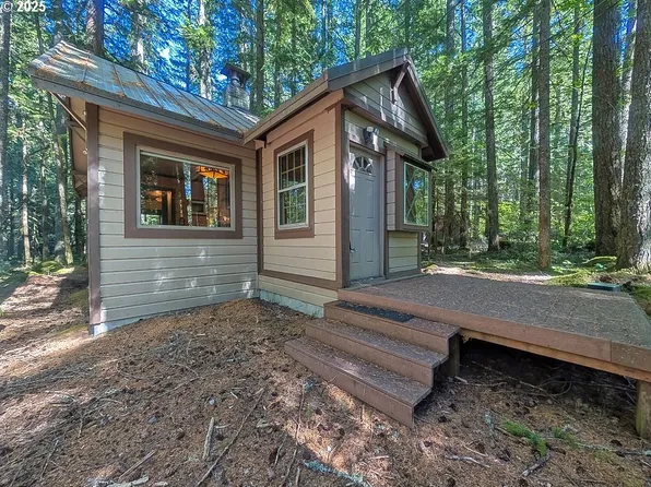 78285 E Road 35 #101, Rhododendron, OR 97049