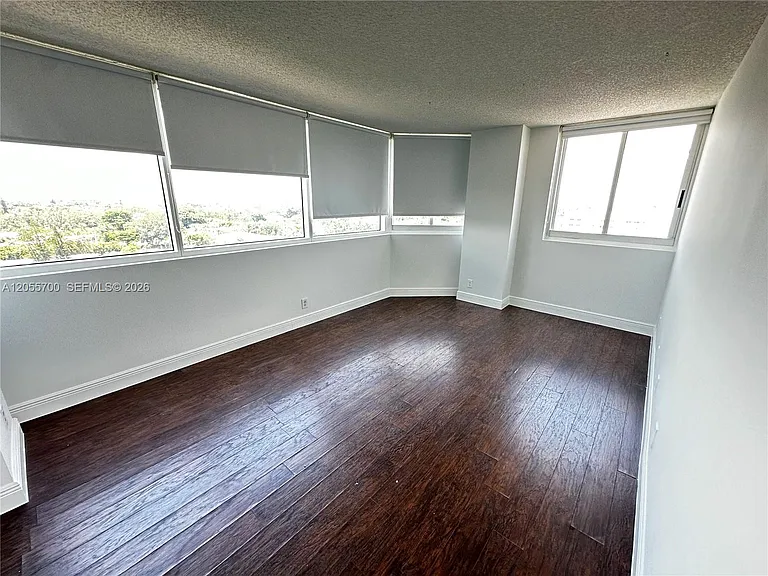 3411 Indian Creek Dr #1101 — Photo 14