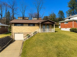231 Cherrydell Dr, Pittsburgh, PA 15220