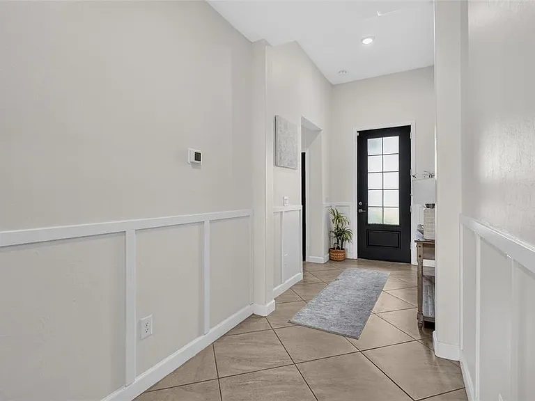 15522 Islandwalk Ave — Photo 8