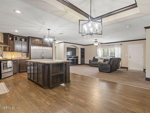 3rd image of 540605 LEM TURNER Road