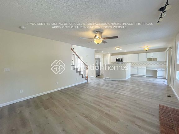 4th image of 8995 Melbourne Dr