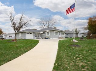 2920 10th Ave, Marion, IA 52302