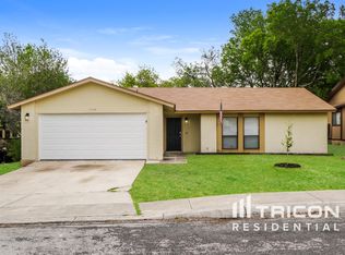 7546 Oriental Trl, San Antonio, TX 78244