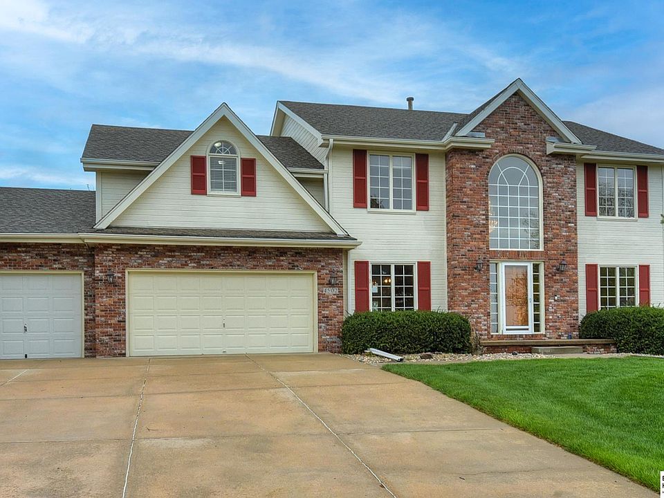 1st image of 4502 N 193rd Avenue Cir