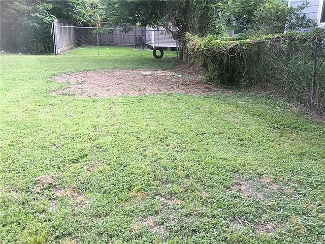 1st image of 1926 Bienville St