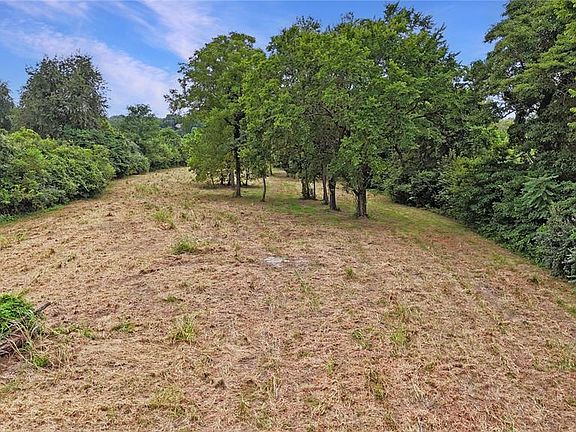 5th image of 5886 Sugar Loaf Rd