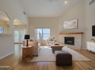 5709 Pecanwood Ln, Austin, TX 78749