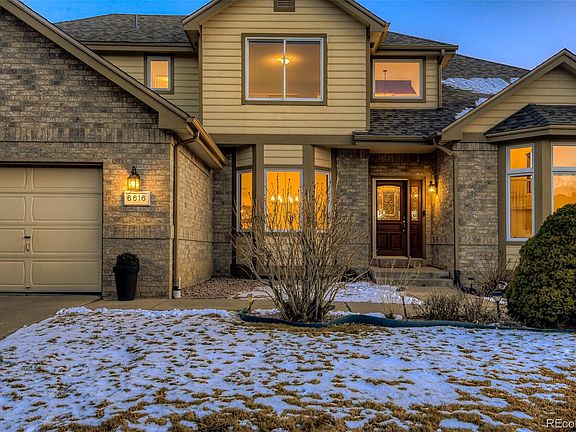 3rd image of 6616 S Oak Circle