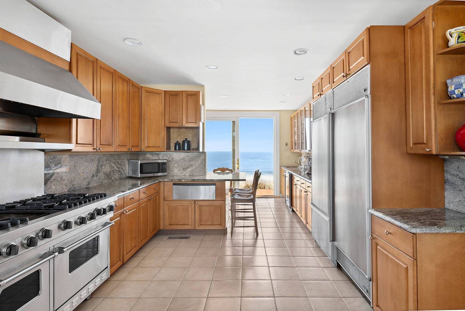  Chefs Kitchen