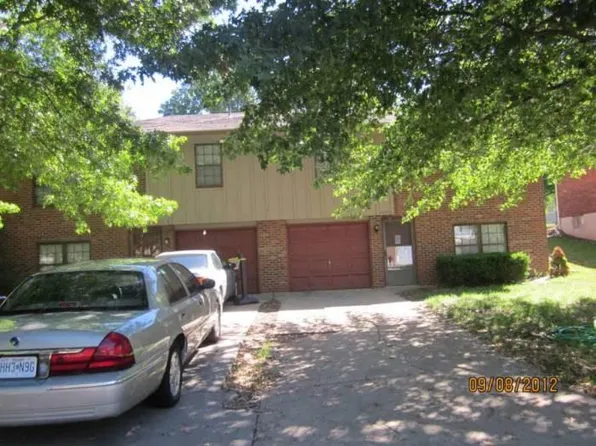 2535 NW 6th St, Blue Springs, MO 64014