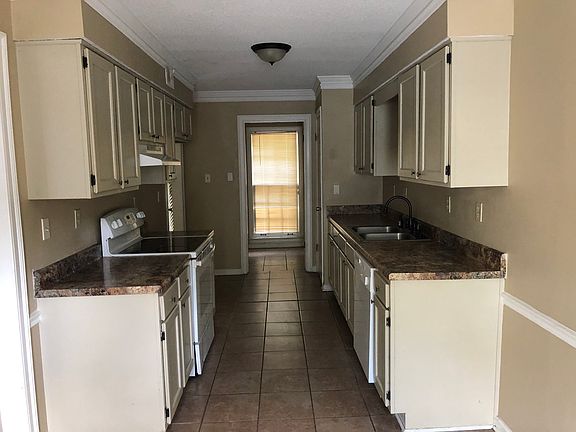 Photo Aug 03, 2 07 16 PM_08202020