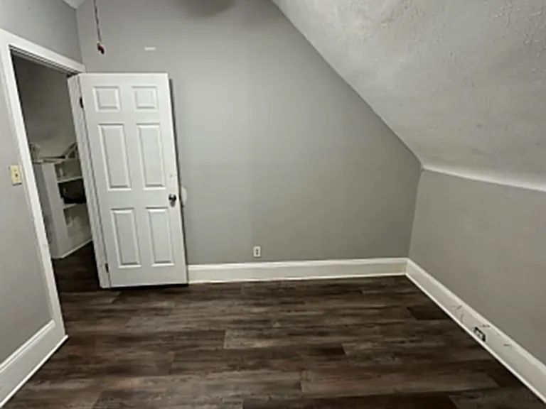 2335 Wheeler St — Photo 6