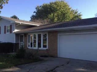 61644 Elm Rd, Mishawaka, IN 46544