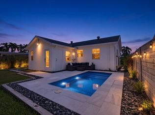 1309 N Palmway, Lake Worth, FL 33460