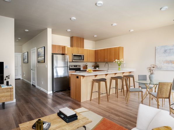 4624 Lancaster Dr NE #4560-302