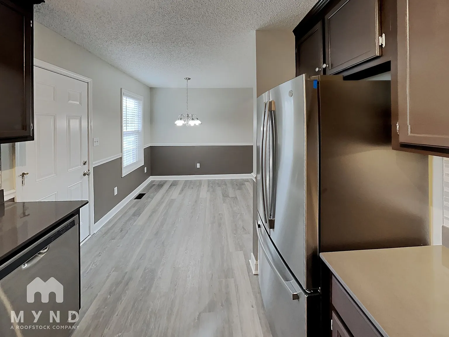 3 bed, 2.0 bath, 1236 sqft, $1,825 — Photo 4
