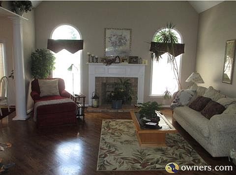 5th image of 108 Ivy West Dr