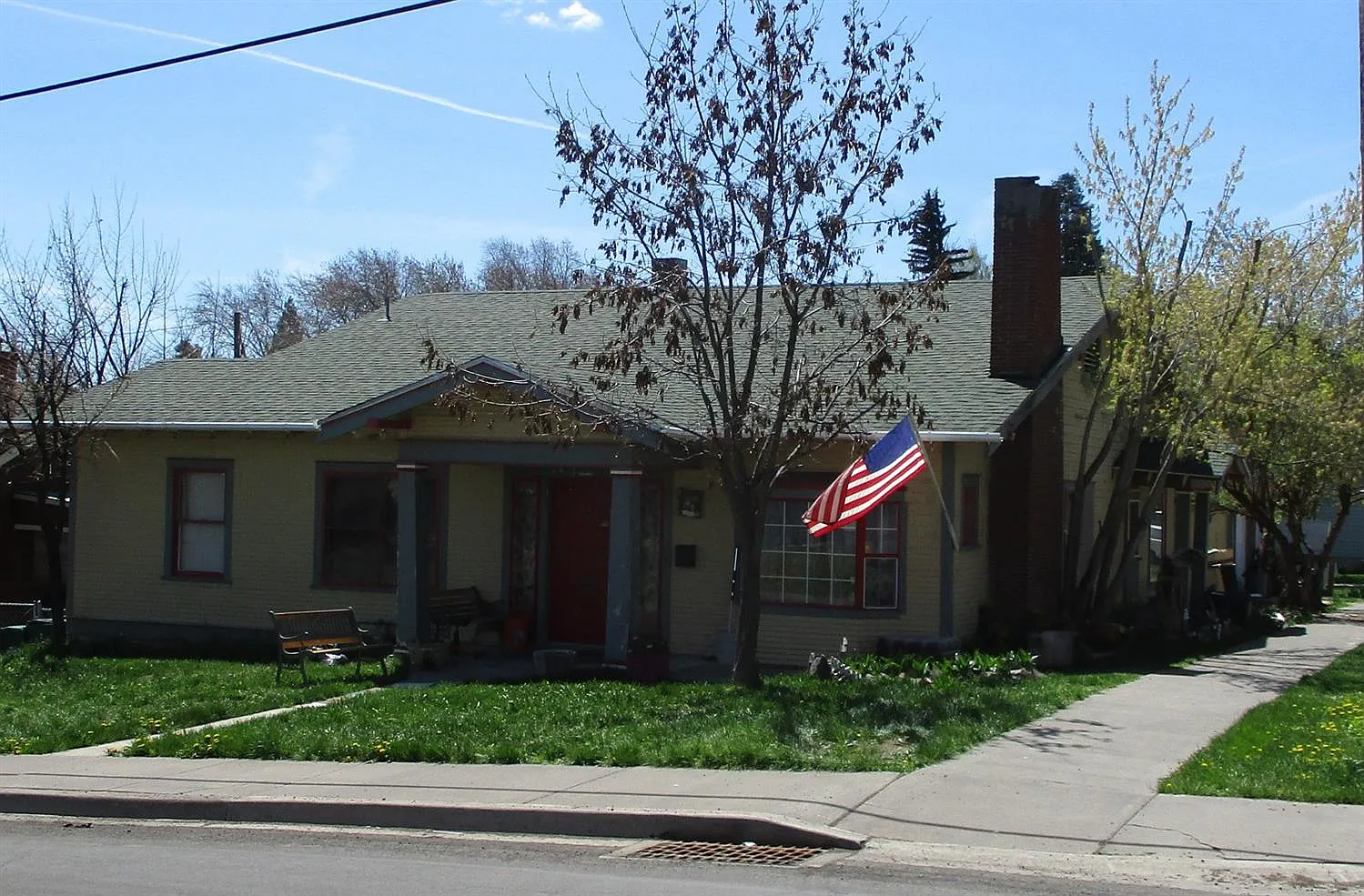 430 N 3rd St photo 1