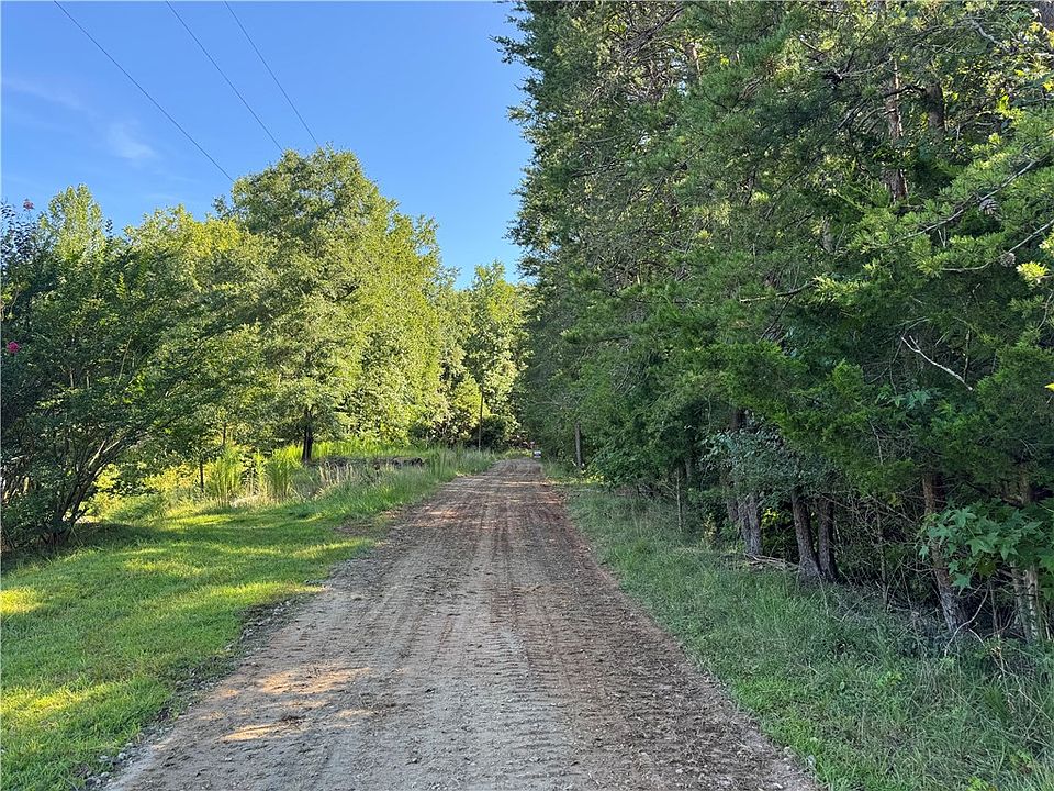 1st image of 250 Meldau Rd