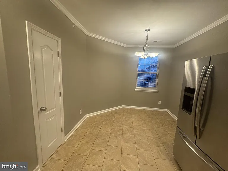 13884 Greendale Dr — Photo 4