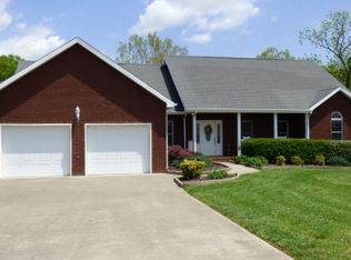 110 Robindale Ct, Kingsport, TN 37663