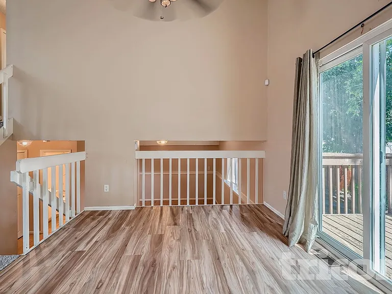 4650 Dooley Way — Photo 5