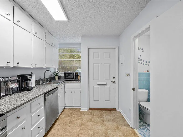 2941 Cherokee Ave #1 — Photo 5