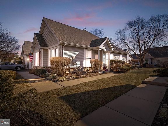2nd image of 41 Burholme Dr