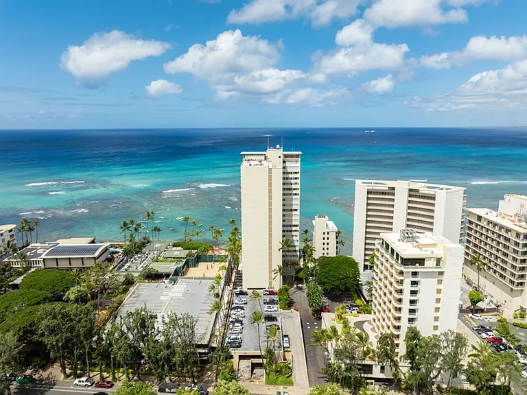 2895 Kalakaua Ave #501 — Photo 35