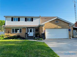533 Regina Pkwy, Toledo, OH 43612