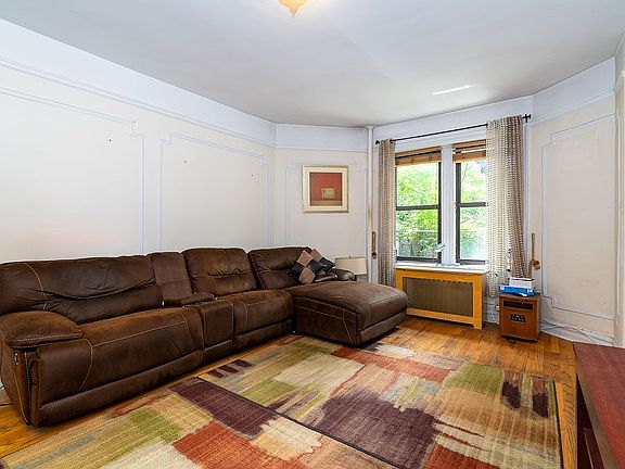 2nd image of 3388 Wayne Ave #D14