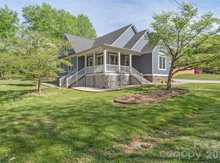 206 Montclair Dr, Locust, NC 28097
