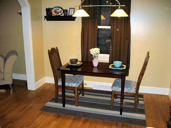 Eat-in half of Kitchen