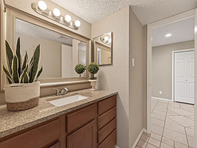 1500 Bay Area Blvd #208 — Photo 18