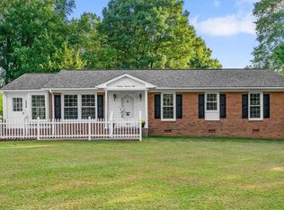 1950 W Front St, Burlington, NC 27215