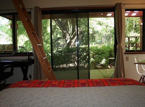 2nd image of 1206 Caribou Pl #A